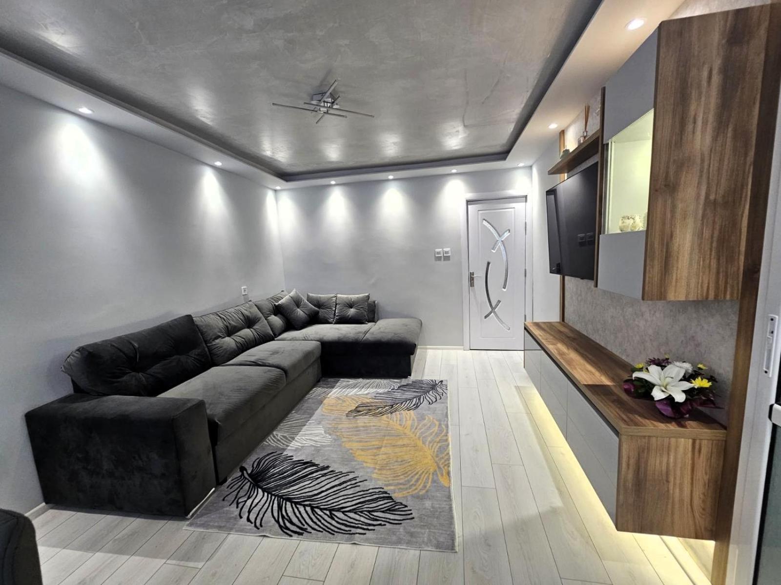 Apartment Bohemi With Free Parking Burgas Exterior photo