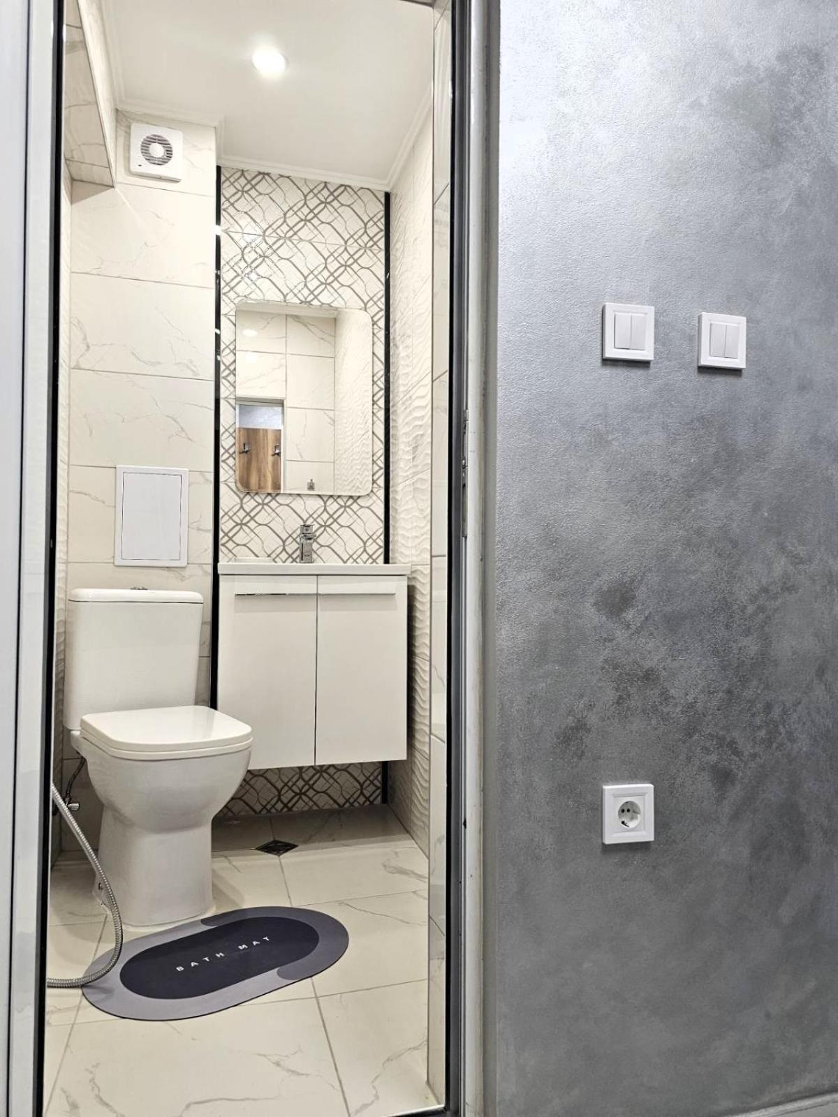Apartment Bohemi With Free Parking Burgas Exterior photo